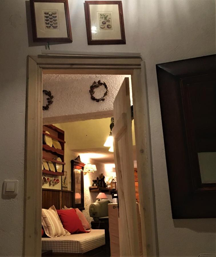 Dandy Villas Agoriani - Chalet Ivoni - Fireplace Eptalofos Exterior photo